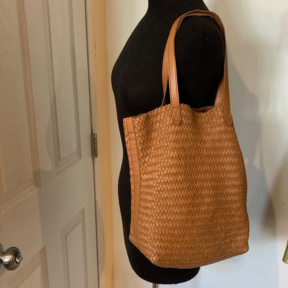 MADEWELL Tan Woven shoulder Bag - Picture 3 of 10